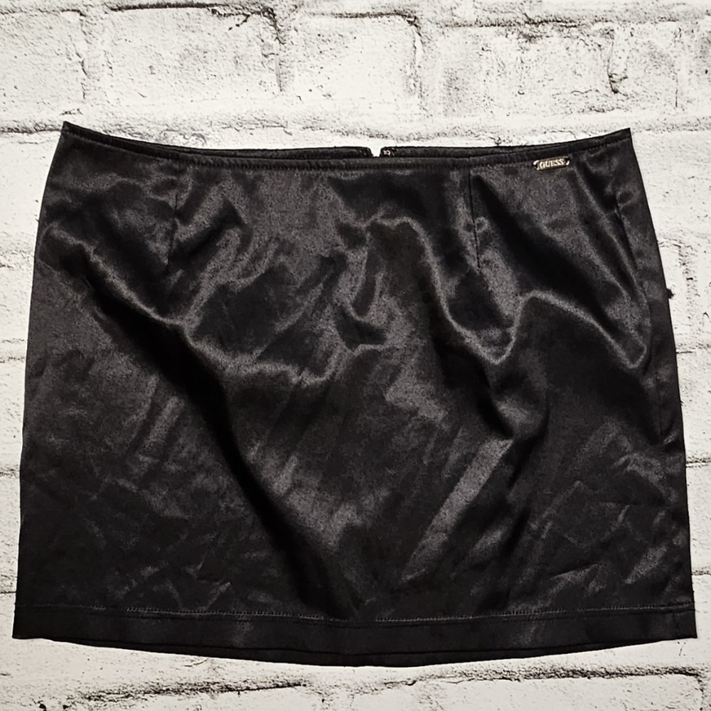 GUESS Womens Black Satin Mini Skirt Size 29 Y2K Fitted Party Going Out